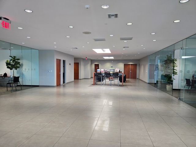 Used 2014 Jeep Wrangler Sport w/ Quick Order Package 24S AWD/4WD image 33