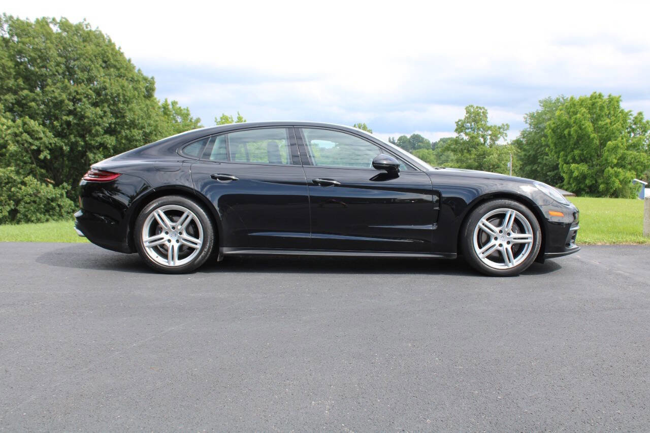 Used 2020 Porsche Panamera 4 AWD 4dr Sedan image 2