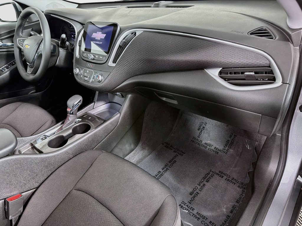 Used 2023 Chevrolet Malibu RS FWD image 26