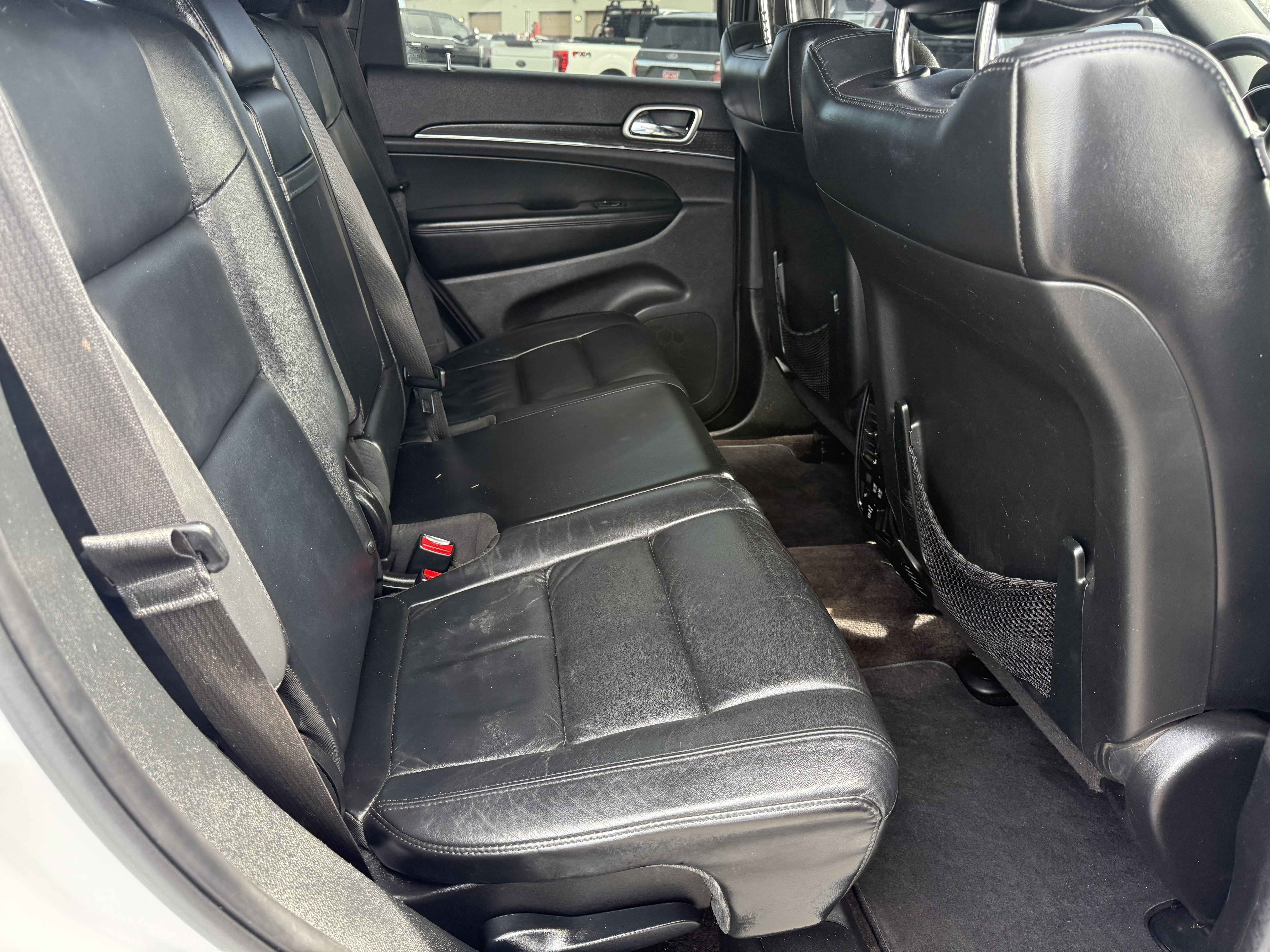 Used 2018 Jeep Grand Cherokee Limited w/ Trailer Tow Group IV AWD/4WD image 11