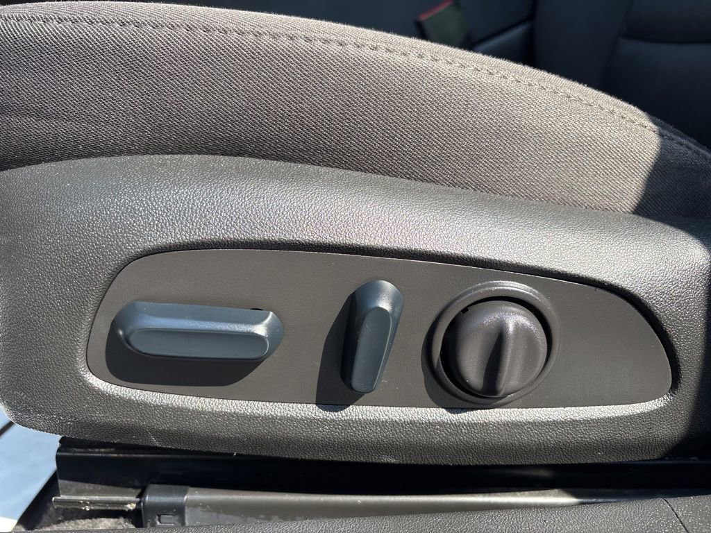 Used 2024 Chevrolet Malibu LT image 12