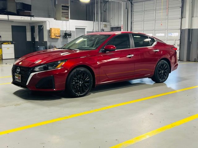 New 2025 Nissan Altima 2.5 SV w/ SV Special Edition Package image 13