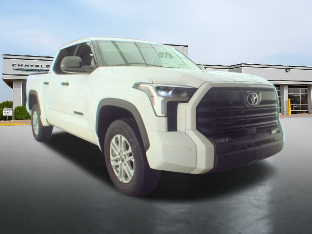 Used 2023 Toyota Tundra SR5 w/ SR5 Convenience Package image 2