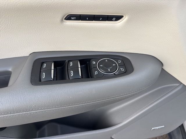 Used 2020 Cadillac XT5 Premium Luxury w/ LPO, Floor Liner Package image 13