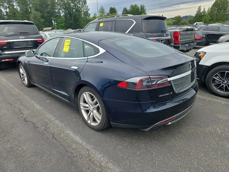 Used 2015 Tesla Model S 85D AWD/4WD image 3