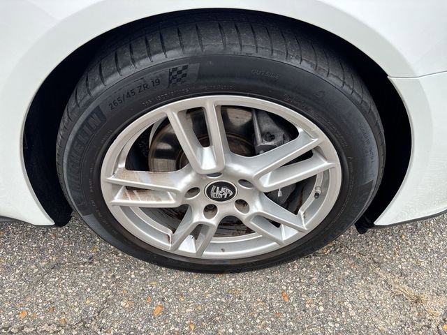 Used 2023 Porsche Panamera Panamera Base image 12