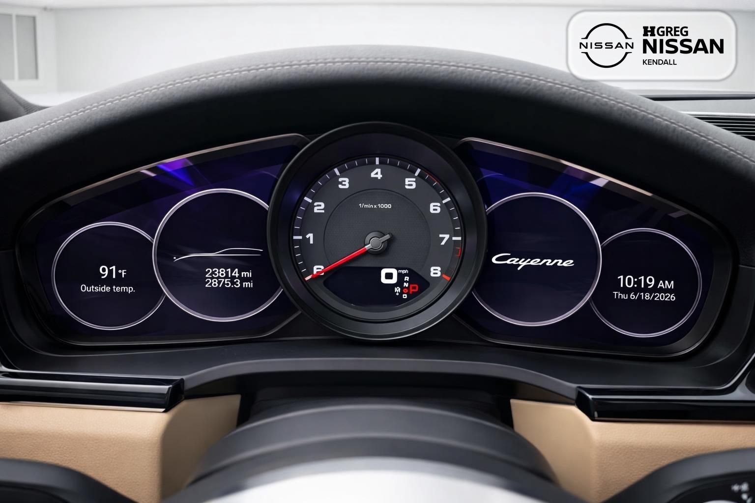 Used 2022 Porsche Cayenne AWD/4WD image 10
