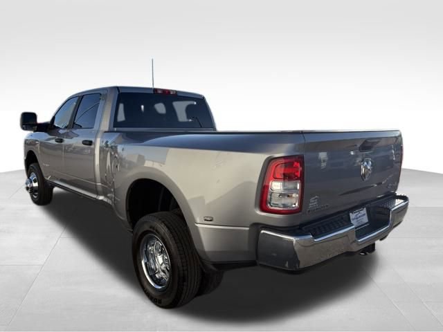Used 2024 RAM 3500 Big Horn image 10