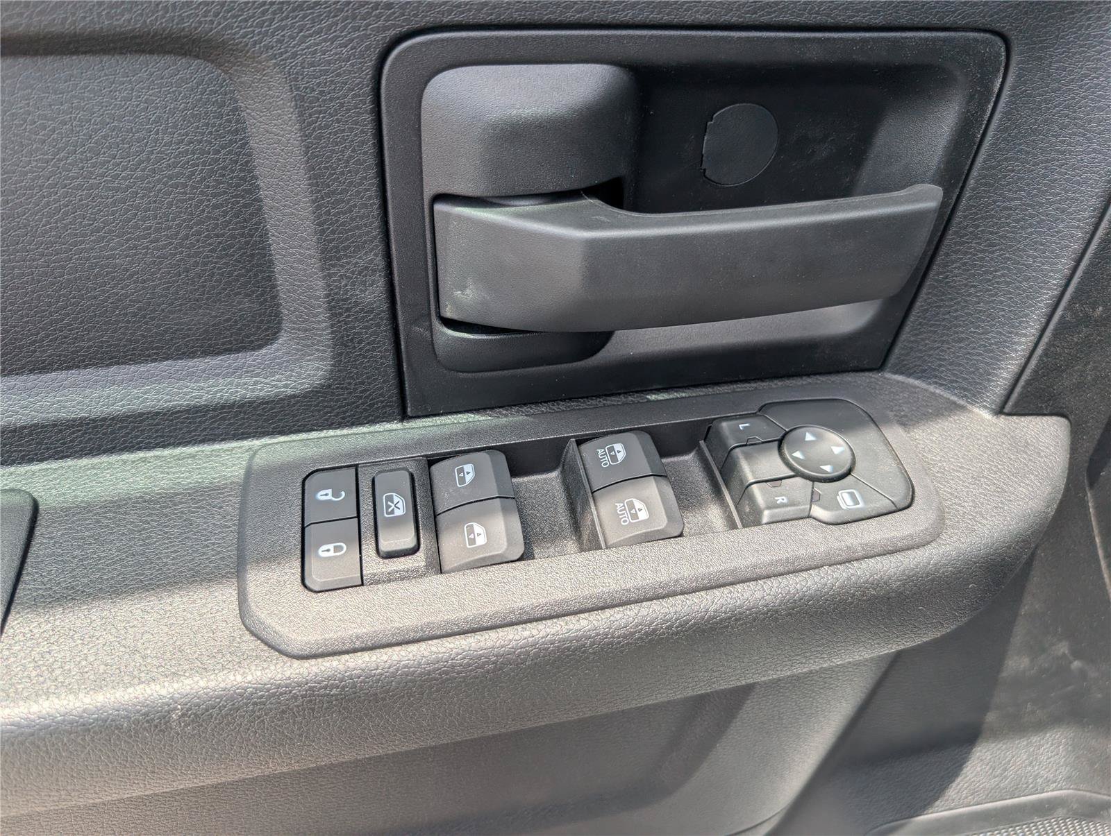New 2026 RAM 3500 Tradesman AWD/4WD image 14
