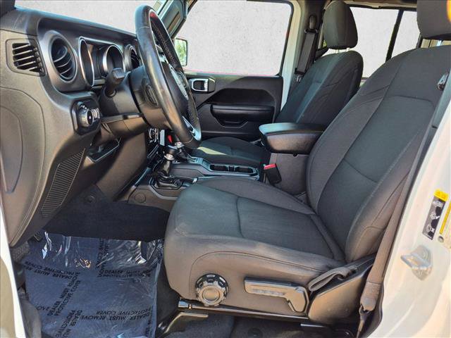 Used 2022 Jeep Wrangler Unlimited Sport AWD/4WD image 16