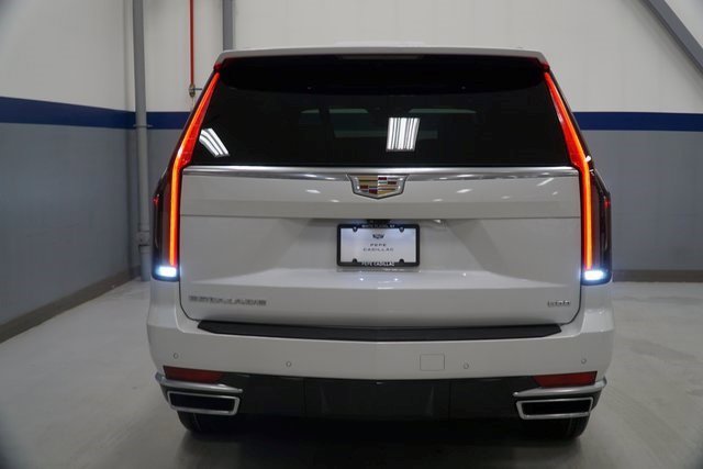 Certified 2023 Cadillac Escalade Premium Luxury image 5