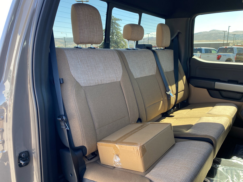 New 2026 Ford F350 4x4 Crew Cab Super Duty image 6