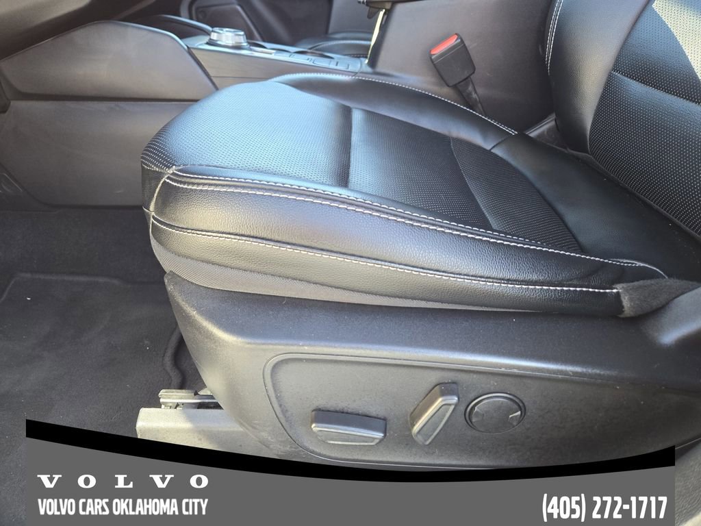 Used 2022 Ford Escape SEL image 24
