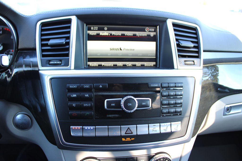 Used 2015 Mercedes-Benz GL 320 BlueTEC 4MATIC image 30