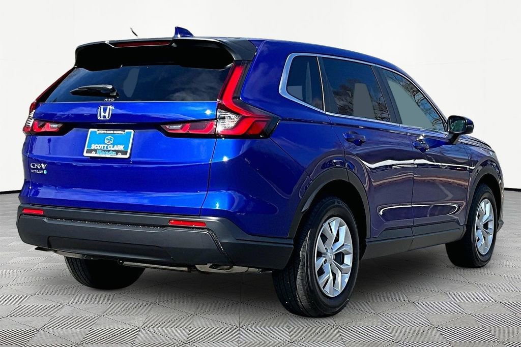 Used 2025 Honda CR-V LX image 6