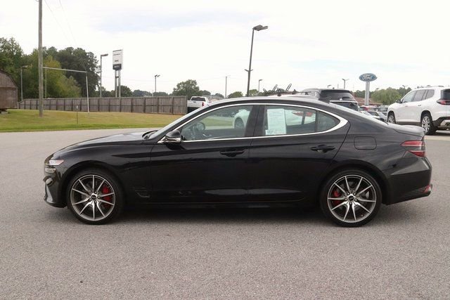 Used 2025 Genesis G70 2.5T image 4
