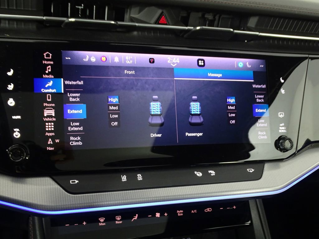 Used 2024 Jeep Wagoneer Launch Edition image 30