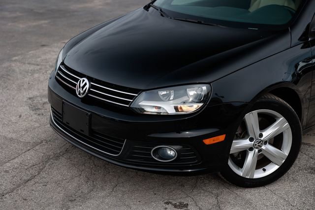 Used 2012 Volkswagen Eos Executive image 26