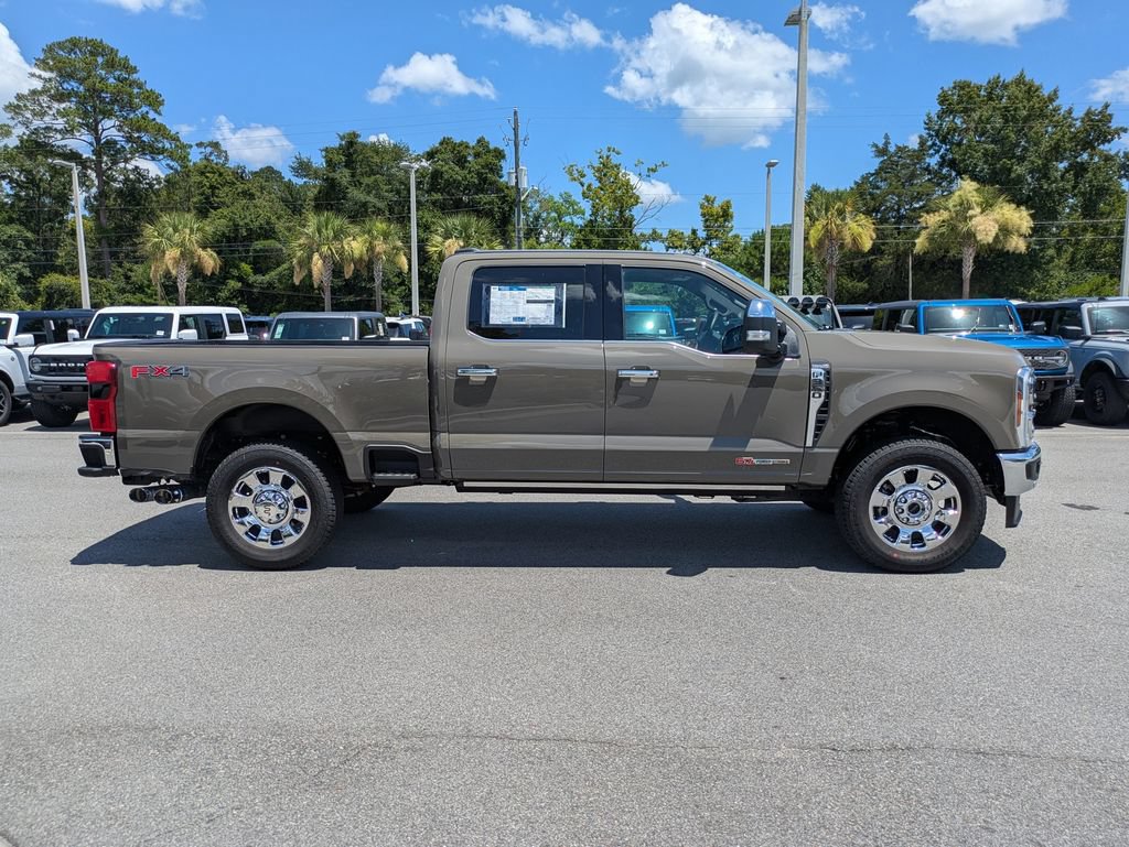 New 2026 Ford F350 King Ranch w/ Chrome Package AWD/4WD image 3