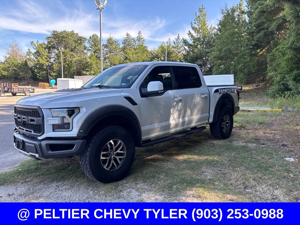 Used 2018 Ford F150 Raptor w/ Equipment Group 802A Luxury AWD/4WD image 3