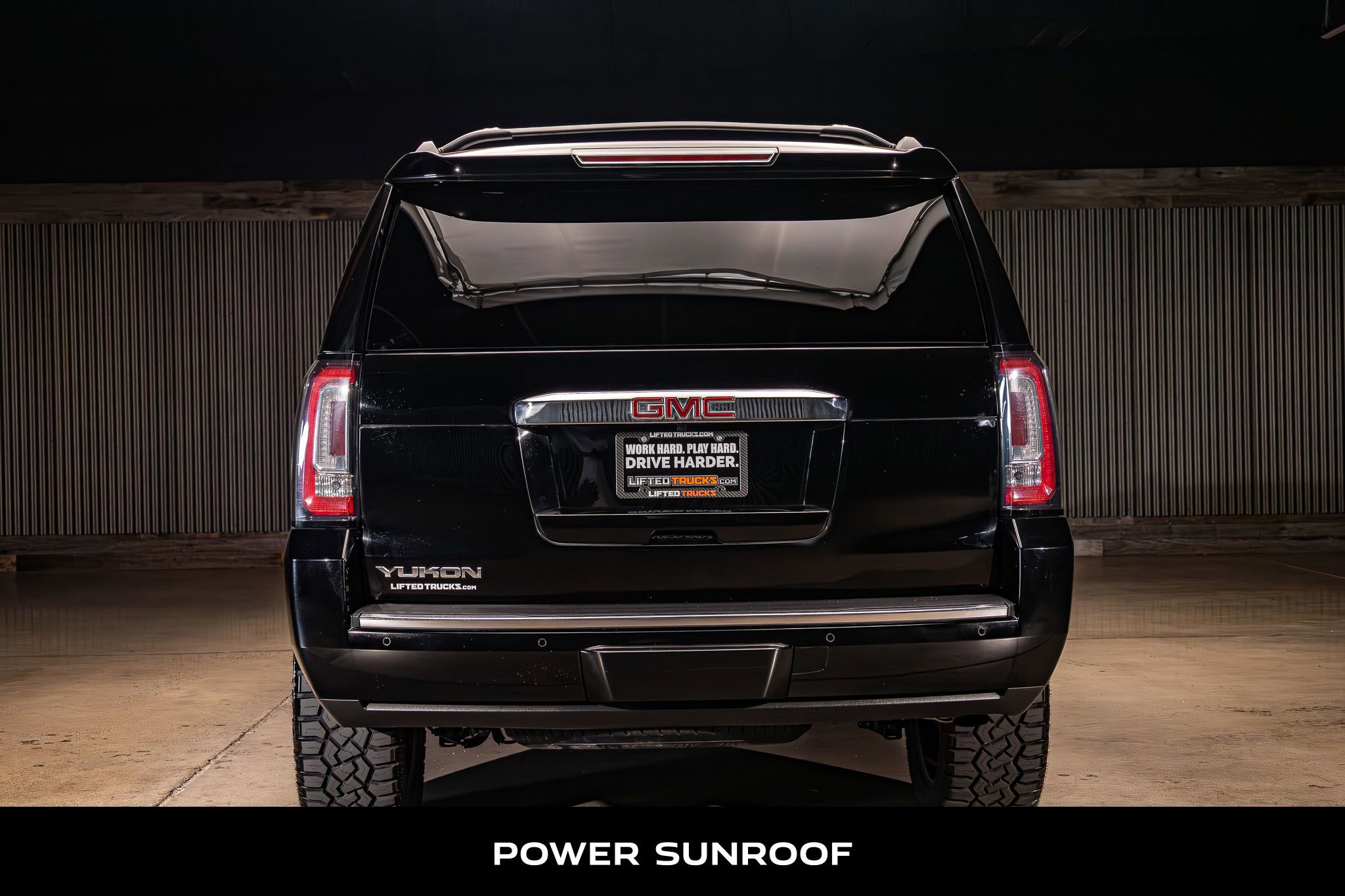 Used 2018 GMC Yukon Denali w/ Denali Ultimate Package AWD/4WD image 7