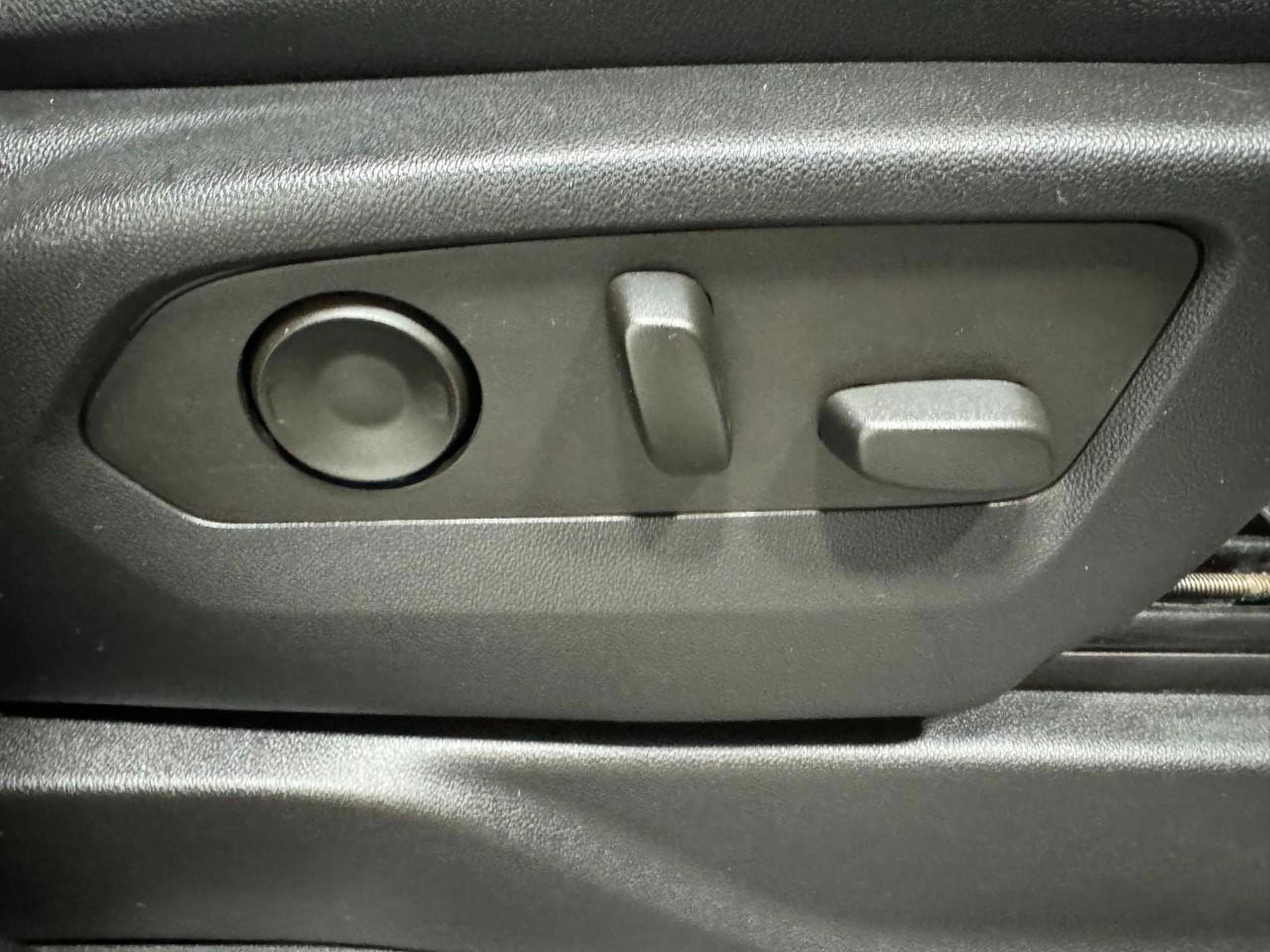 Used 2022 Chevrolet Tahoe Premier image 23