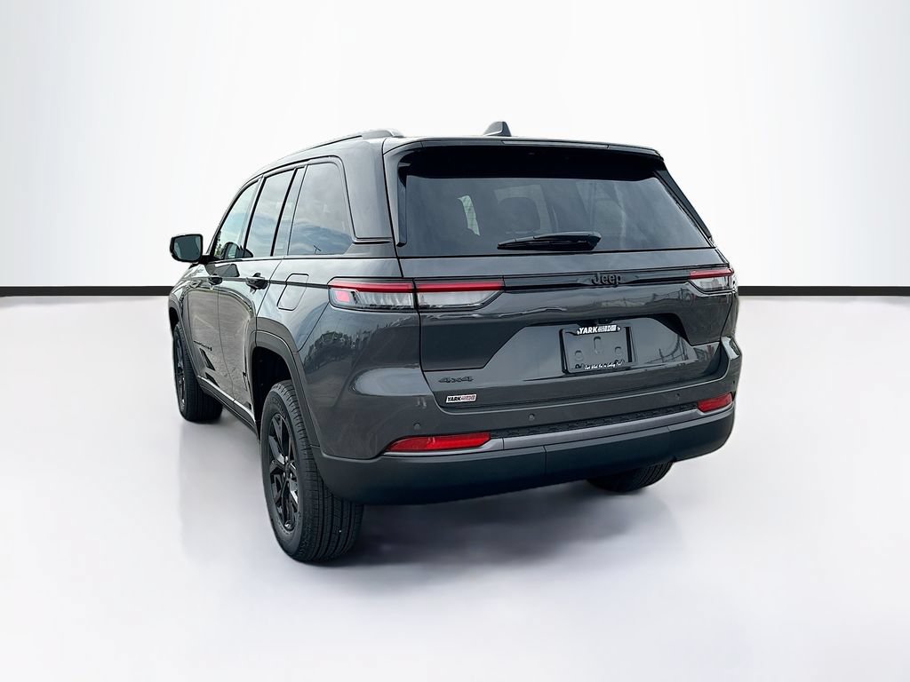 New 2026 Jeep Grand Cherokee Altitude AWD/4WD image 7