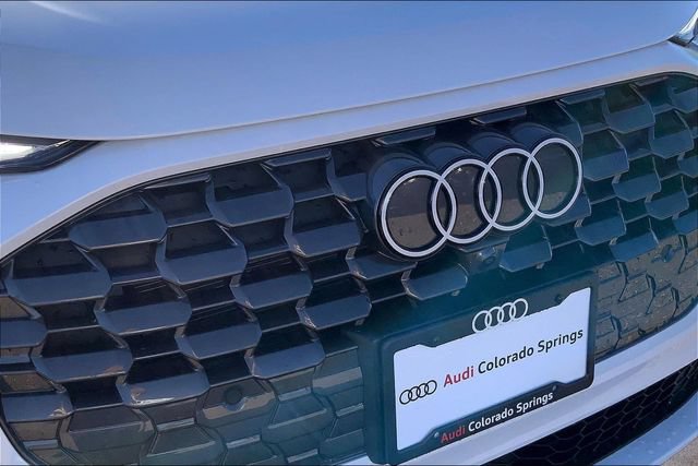 Used 2025 Audi Q5 Premium Plus w/ Premium Plus AWD/4WD image 30