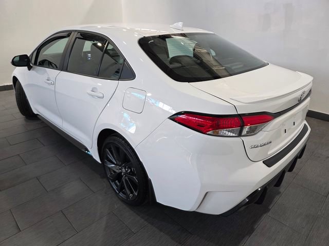 Used 2023 Toyota Corolla SE w/ Carpet Mat Package (TMS) image 3