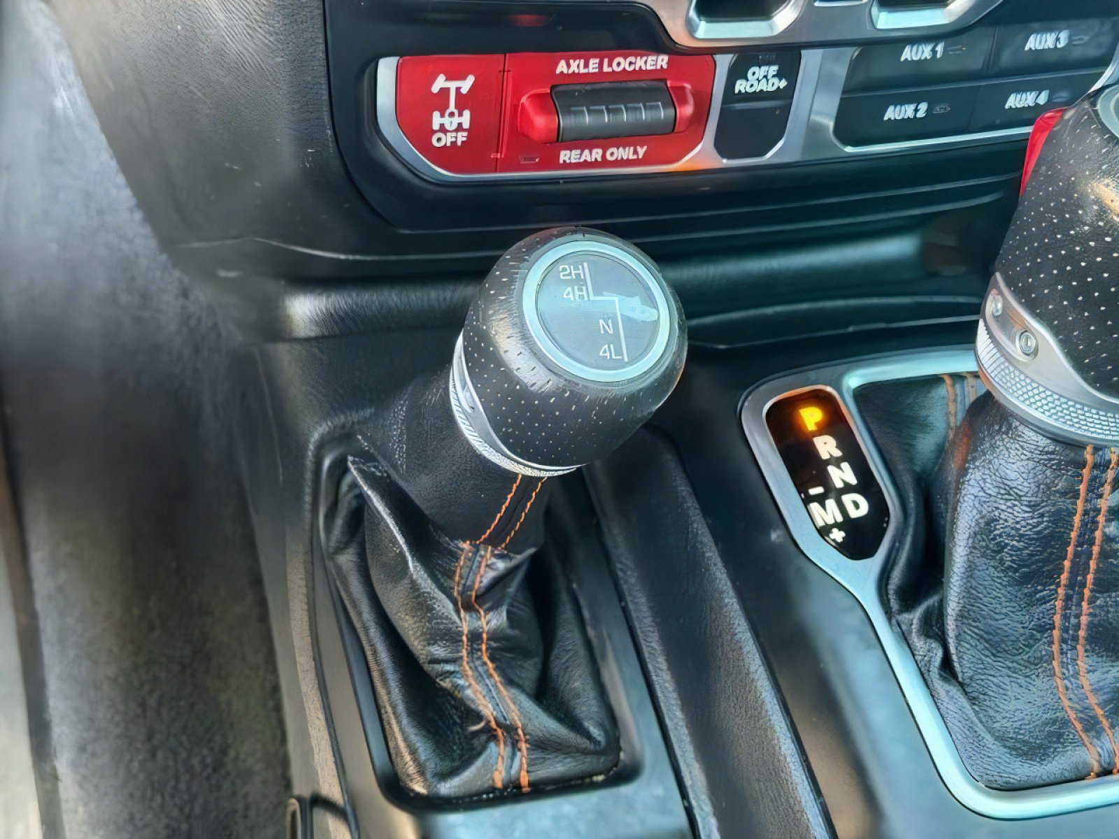 Used 2021 Jeep Gladiator Mojave AWD/4WD image 29