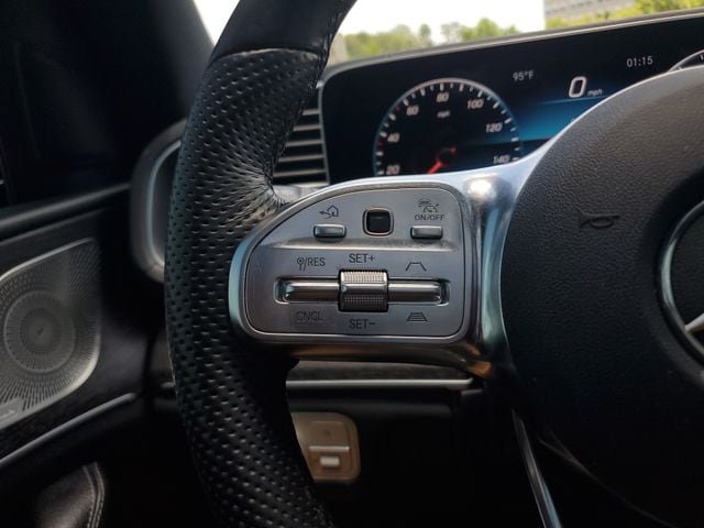 Used 2023 Mercedes-Benz GLS 450 4MATIC image 29