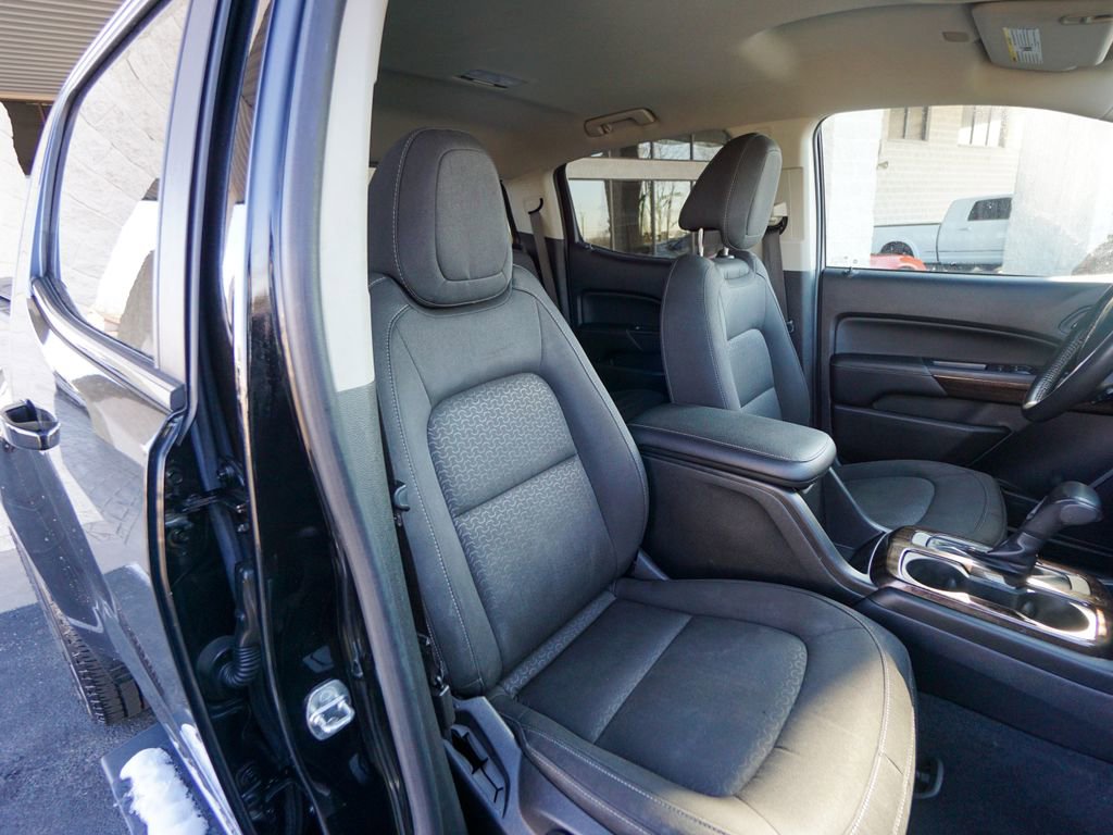 Used 2020 GMC Canyon SLE w/ Elevation Edition image 24