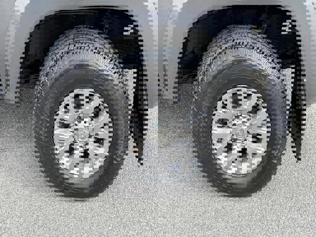 Used 2018 Toyota Tacoma SR5 image 13