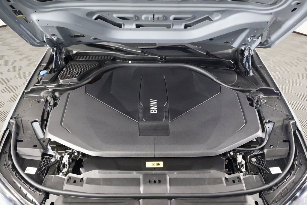 New 2026 BMW i5 eDrive40 w/ M Sport Package image 9
