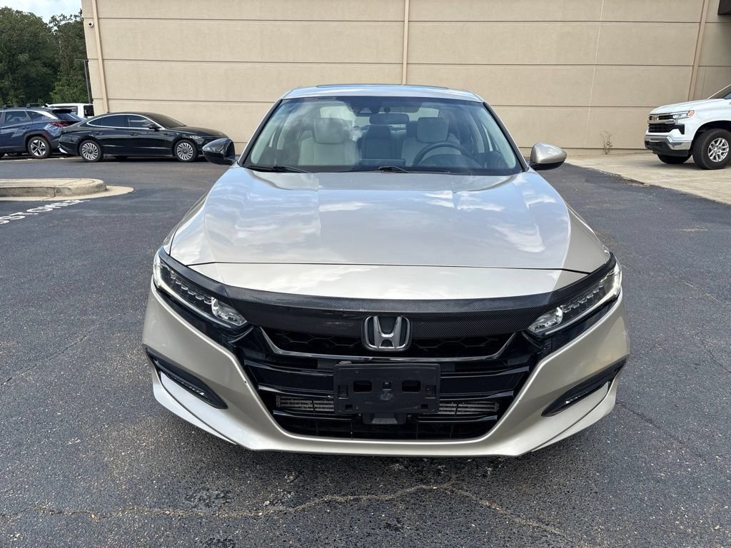 Used 2018 Honda Accord EX image 2