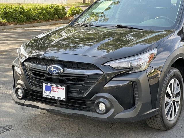 Used 2023 Subaru Outback Premium image 10