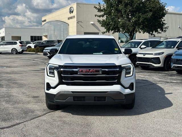 Used 2026 GMC Terrain Elevation AWD/4WD image 2