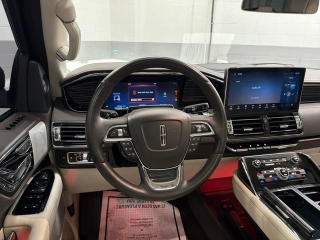 Used 2024 Lincoln Navigator Black Label AWD/4WD image 24