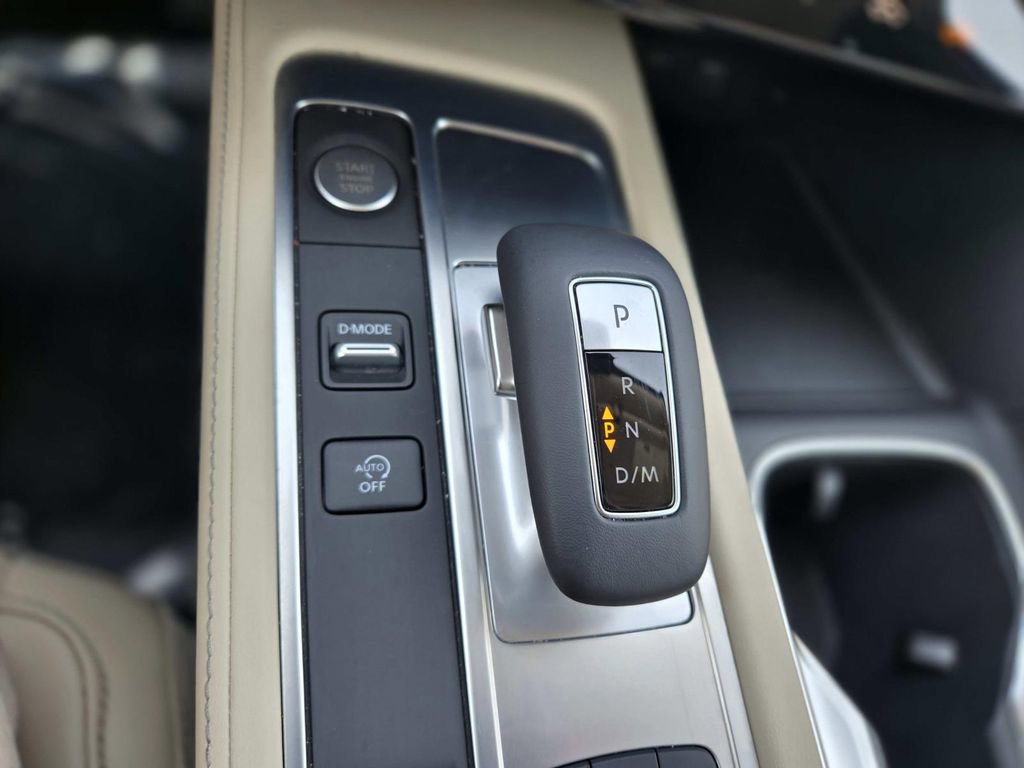 Used 2025 INFINITI QX60 Luxe w/ Vision Package AWD/4WD image 34