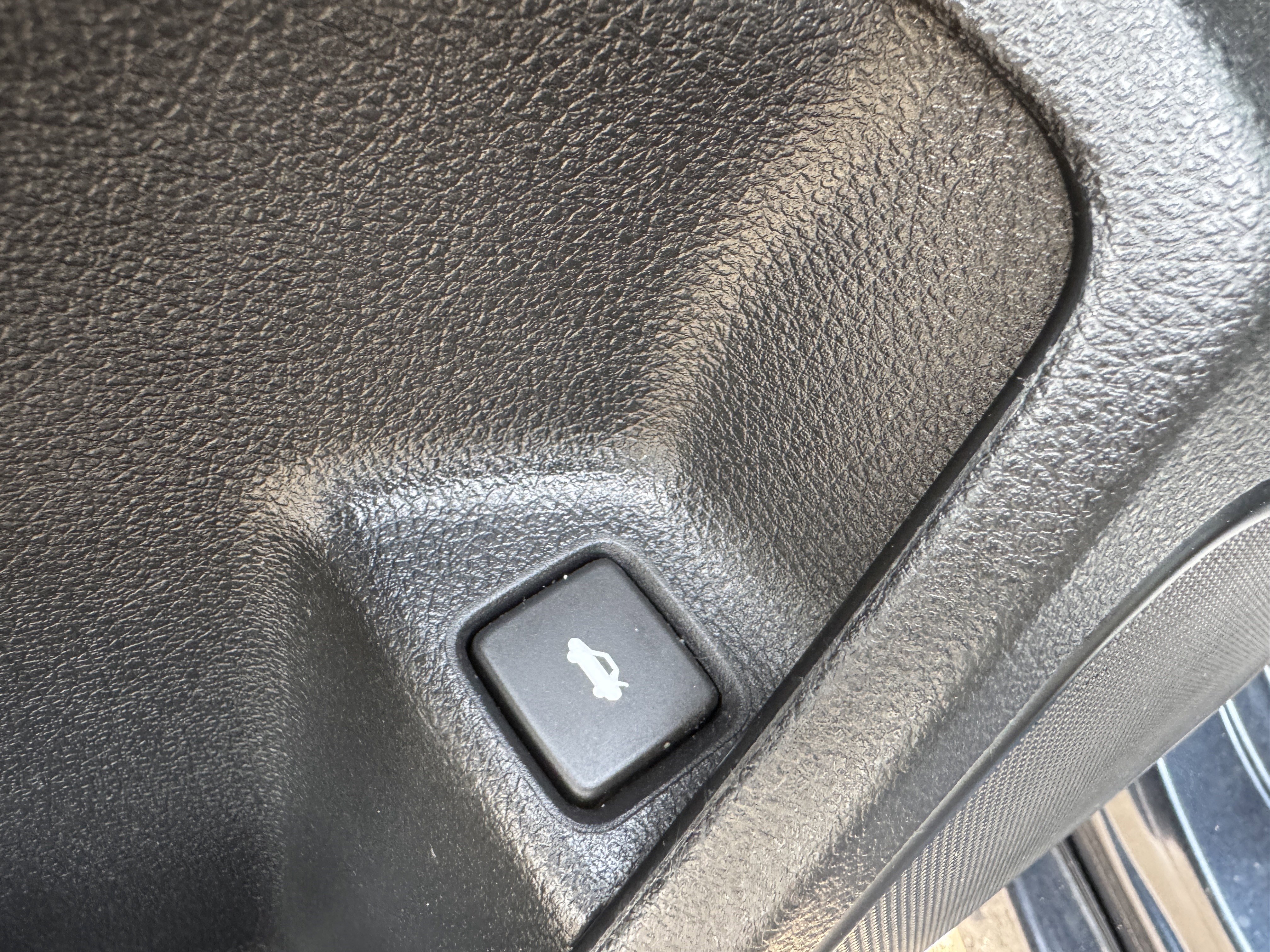 Used 2017 Honda Civic EX-L image 11