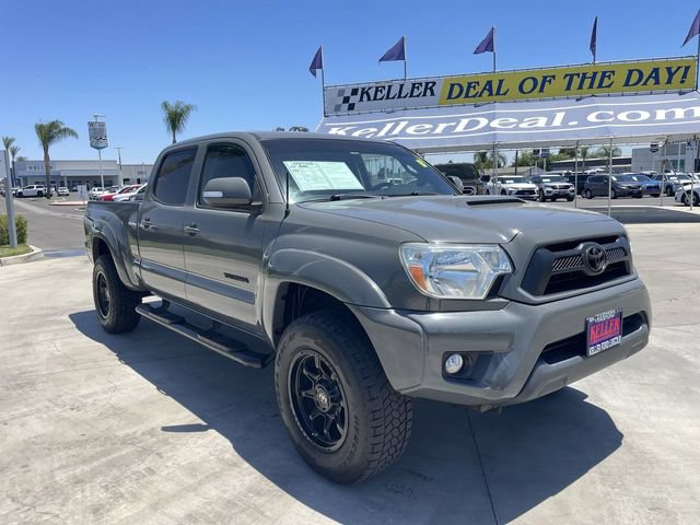 Used 2015 Toyota Tacoma PreRunner w/ TRD Sport Package RWD image 2