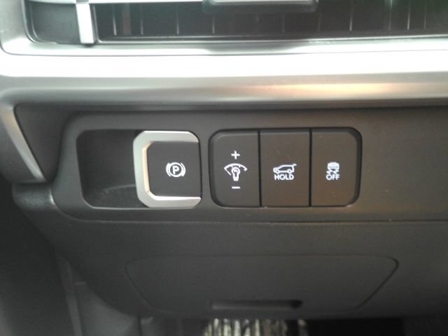 Used 2024 Hyundai Santa Fe SEL FWD image 37