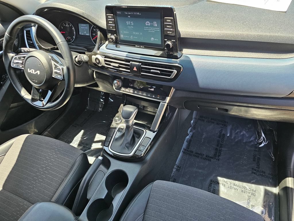 Used 2023 Kia Seltos S FWD image 11