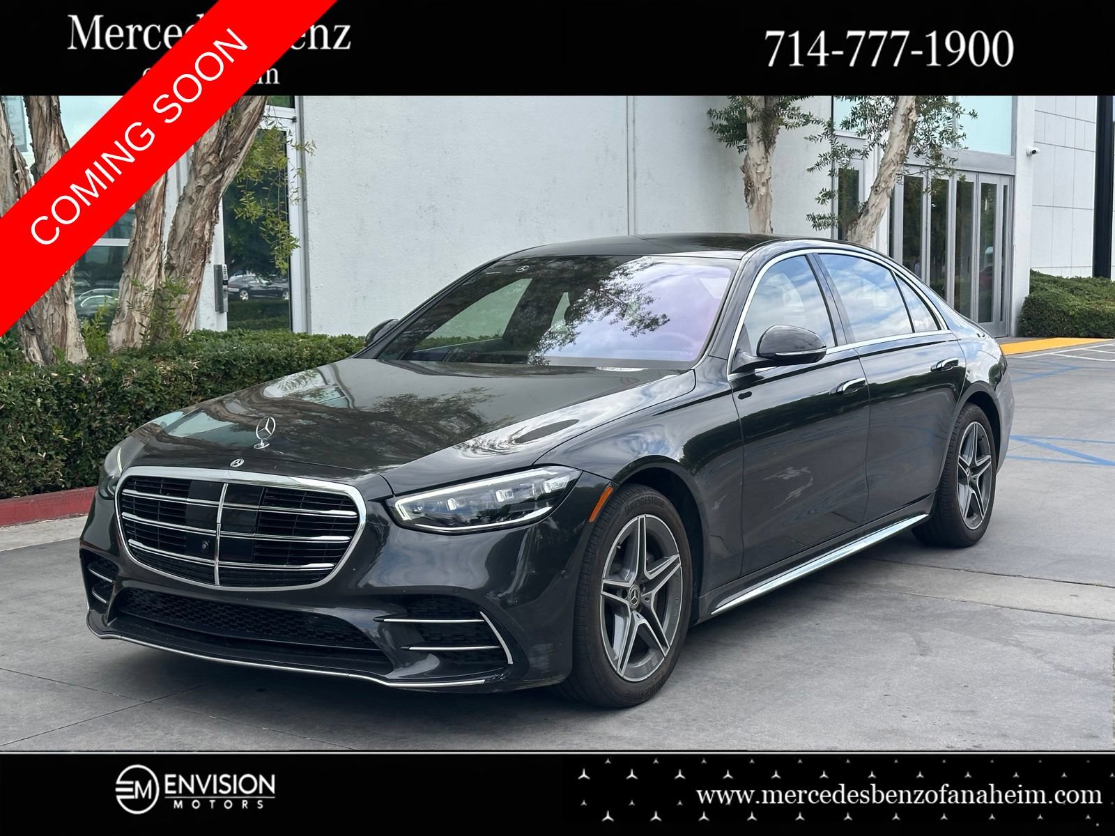 Used 2022 Mercedes-Benz S 500 4MATIC w/ AMG Line Package image 1