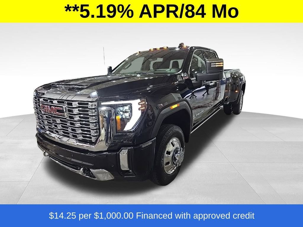 New 2026 GMC Sierra 3500 Denali w/ Denali Reserve Package image 3