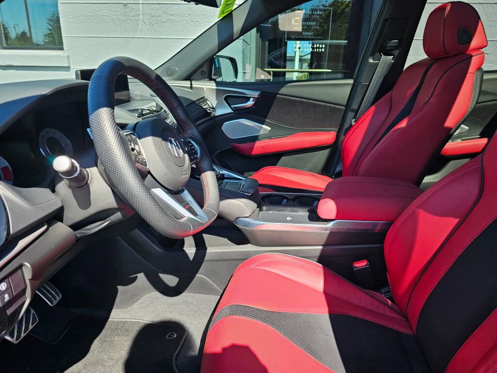 Used 2025 Acura RDX A-Spec image 17