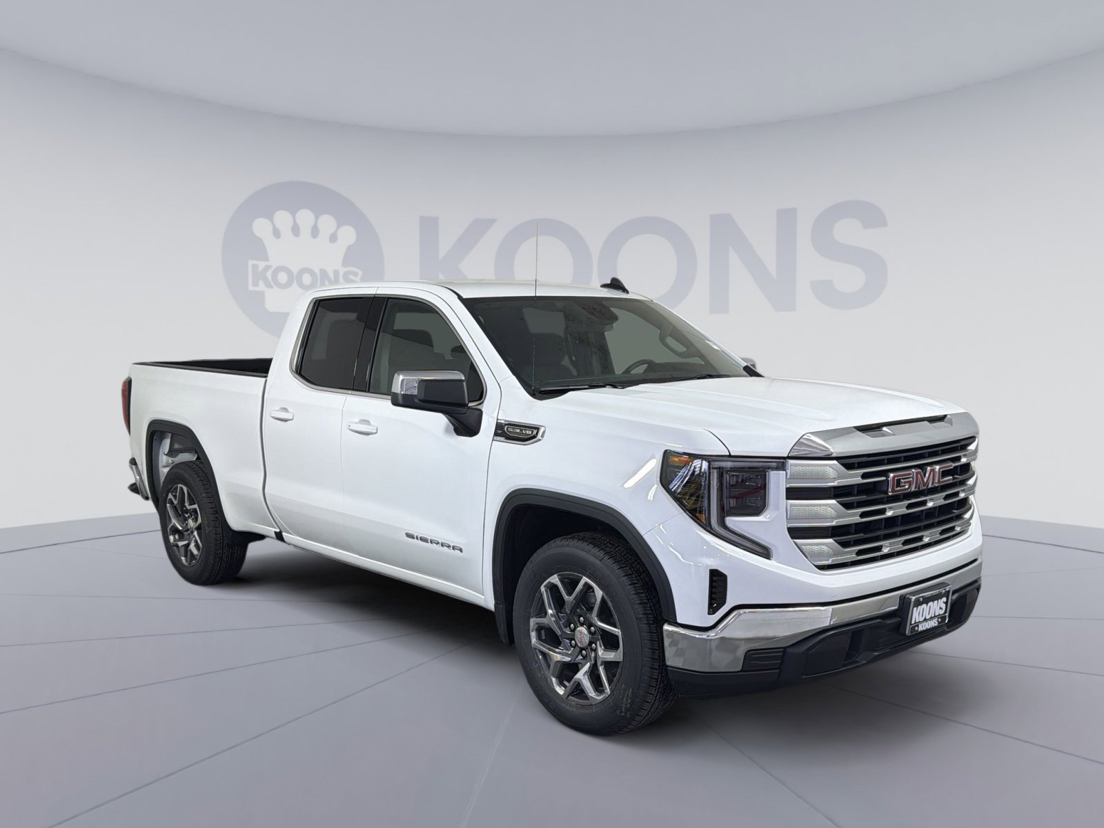New 2026 GMC Sierra 1500 SLE image 10