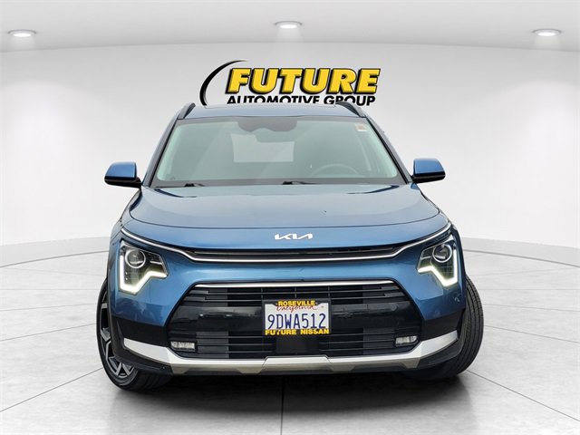 Used 2023 Kia Niro EX Touring image 2