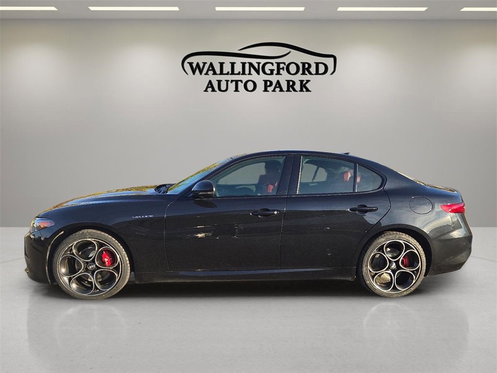 Used 2022 Alfa Romeo Giulia Veloce image 7