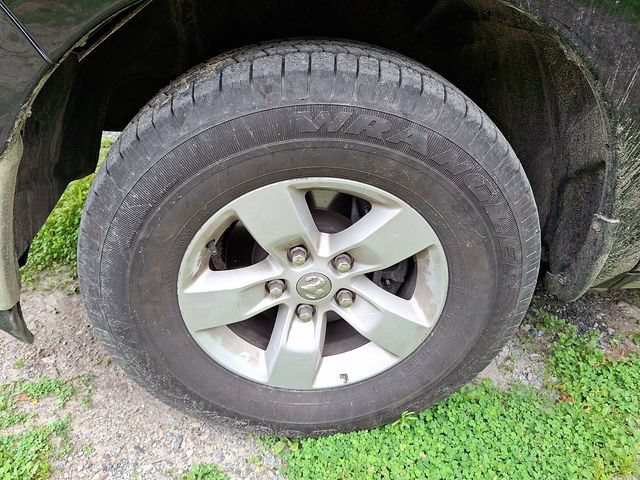 Used 2024 RAM 1500 Classic SLT RWD image 6